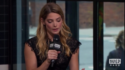 Ashley-Greene-dot-nl_2018AOLBuildSeries1546.jpg