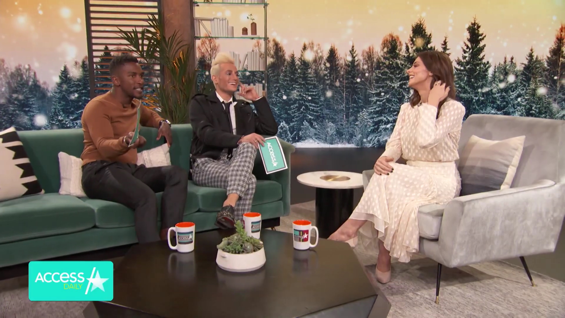 Ashley-Greene-dot-nl_2019AccesHollwood2-0061.jpg