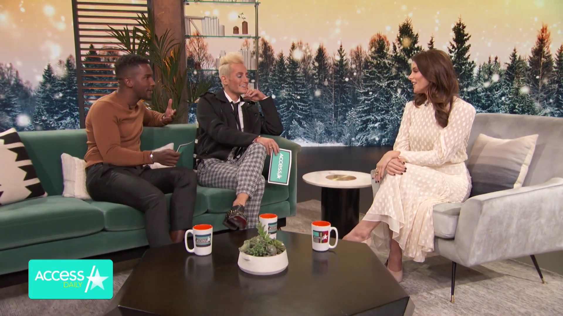Ashley-Greene-dot-nl_2019AccesHollwood2-0066.jpg