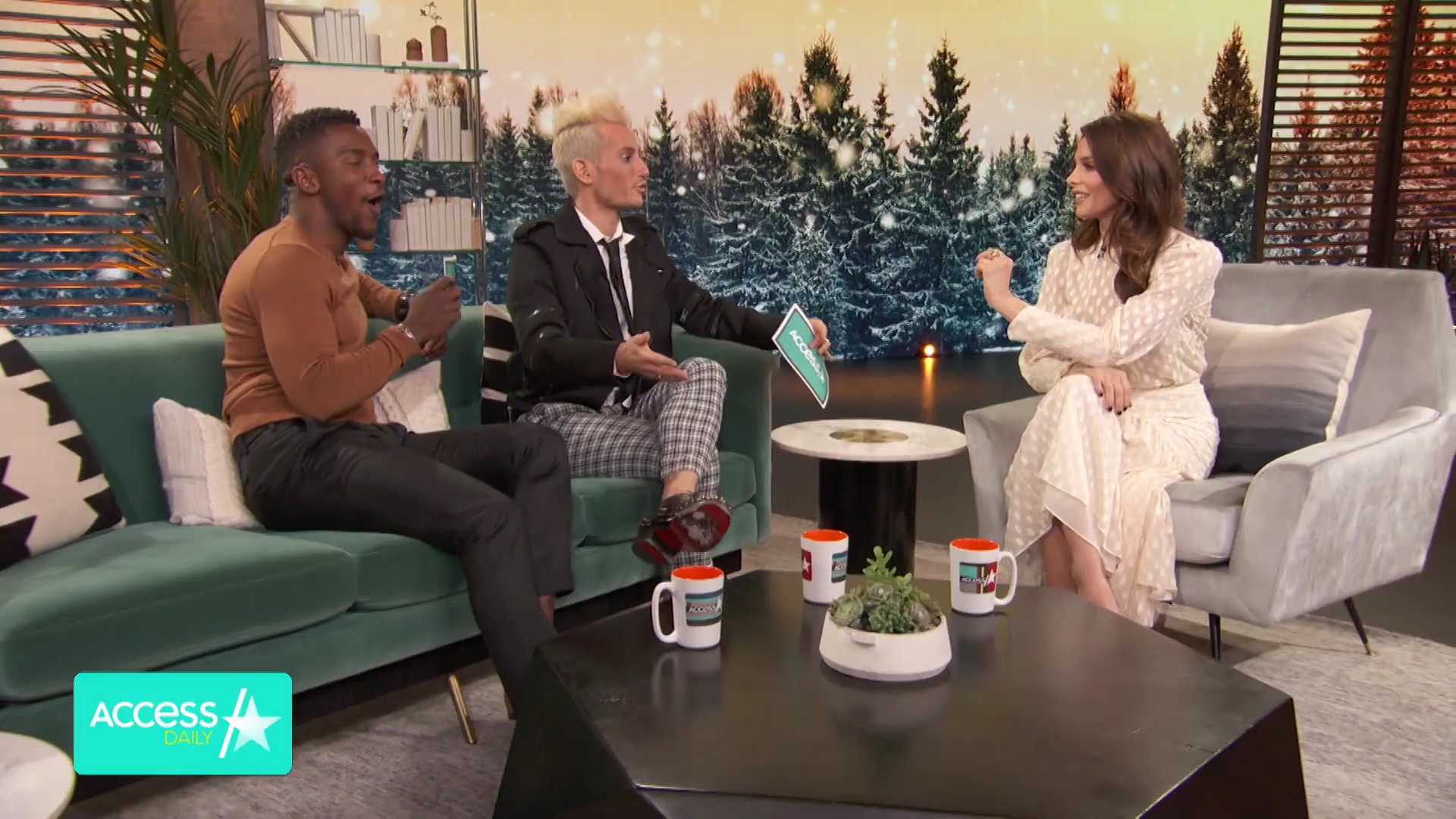 Ashley-Greene-dot-nl_2019AccesHollwood2-0142.jpg