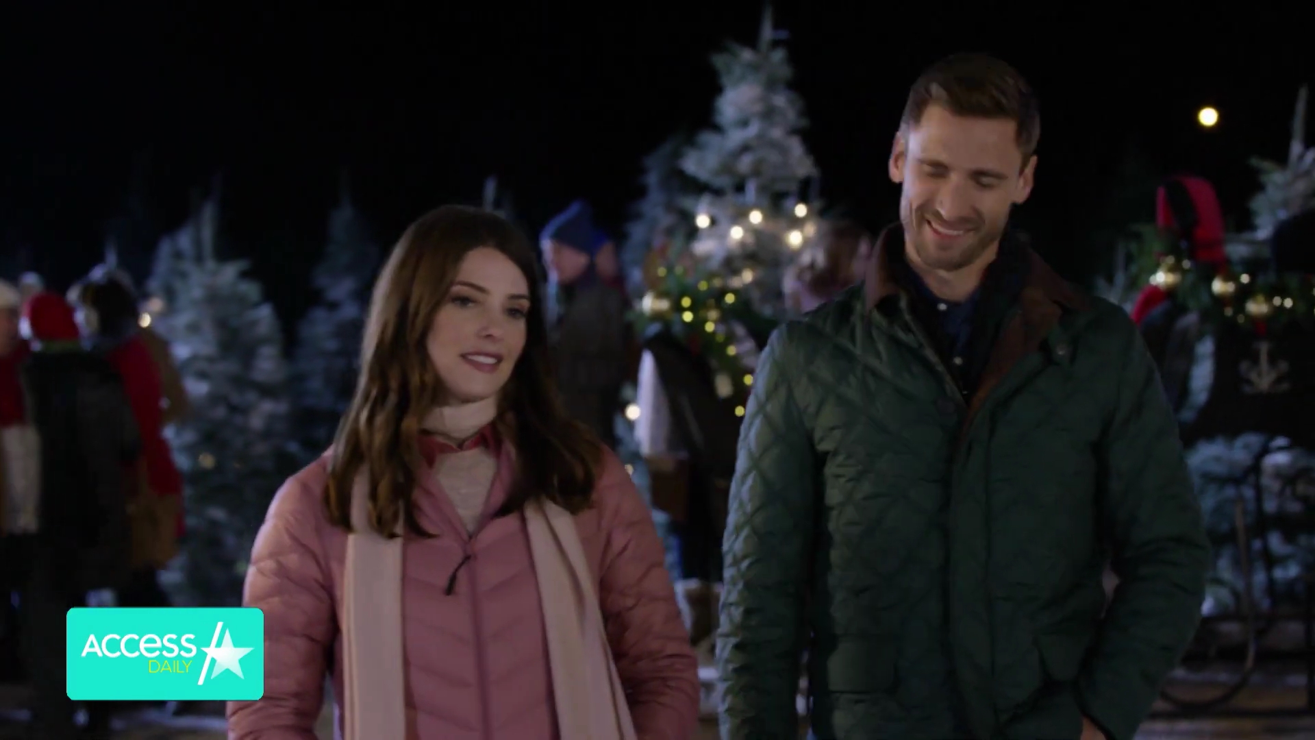 Ashley-Greene-dot-nl_2019AccesHollwood2-0472.jpg