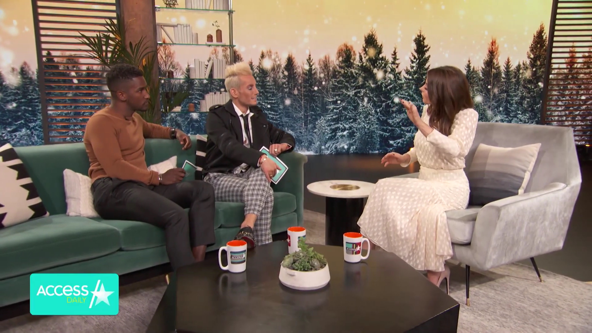 Ashley-Greene-dot-nl_2019AccesHollwood2-0493.jpg