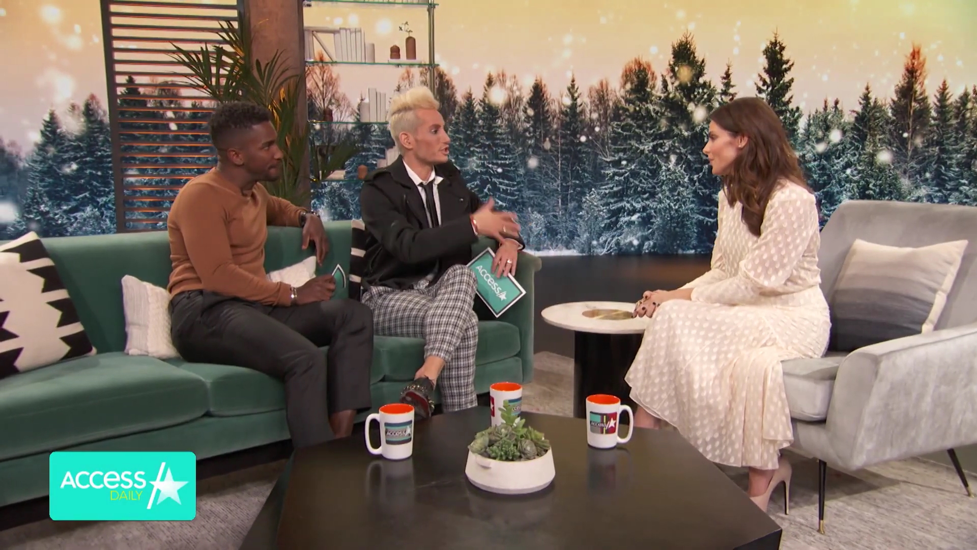 Ashley-Greene-dot-nl_2019AccesHollwood2-0514.jpg