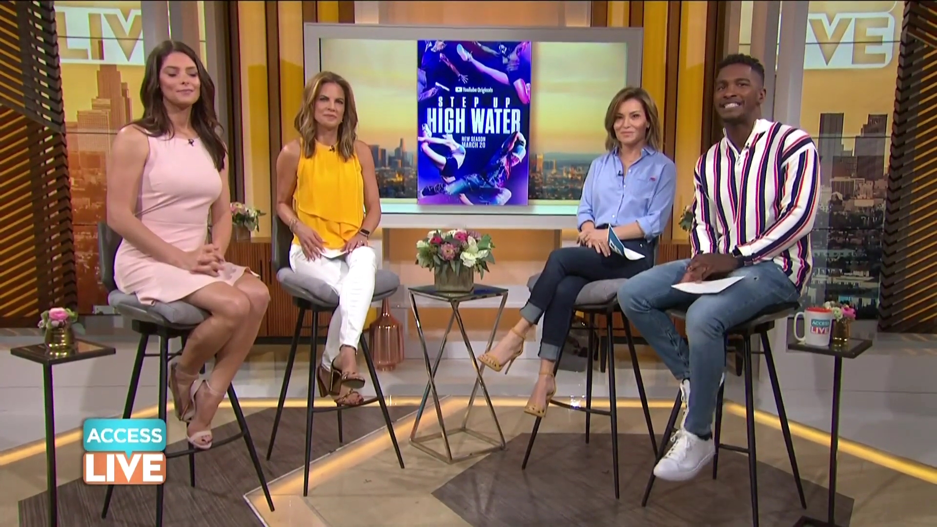 Ashley-Greene-dot-nl_2019AccesHollywood0016.jpg