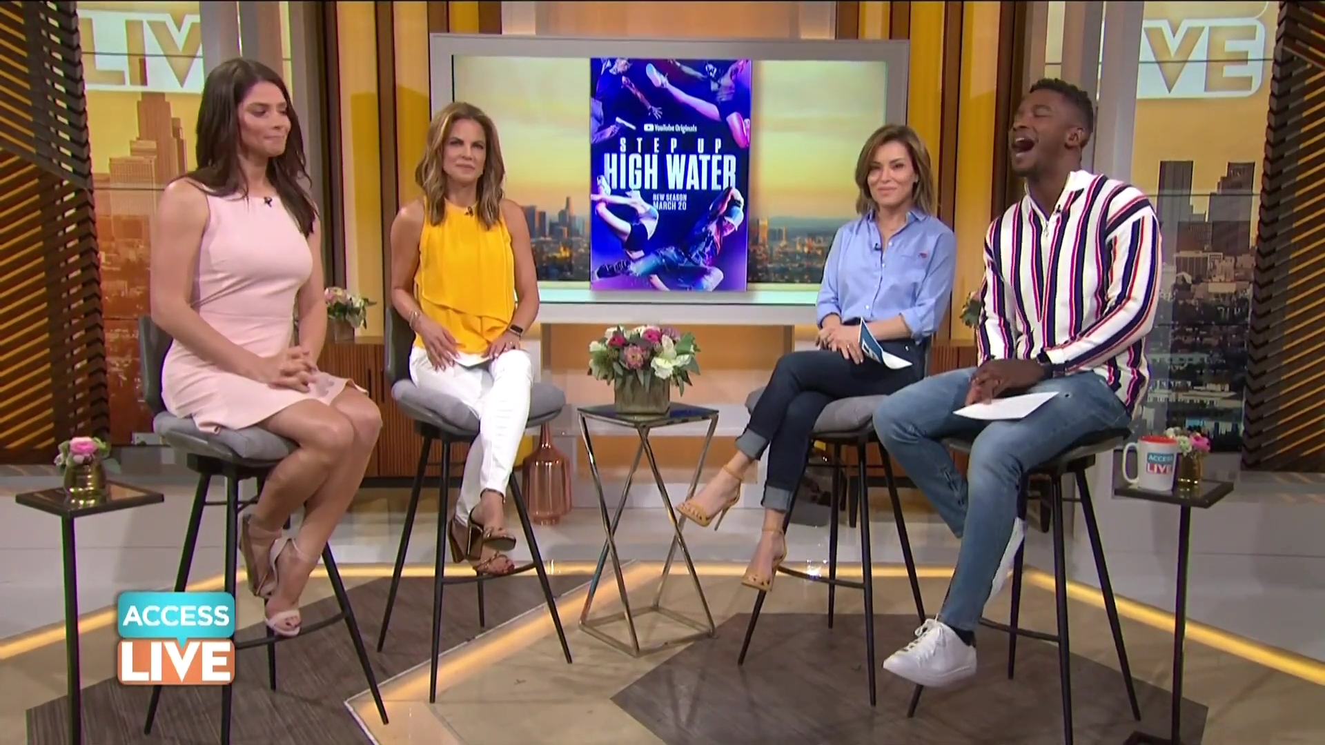 Ashley-Greene-dot-nl_2019AccesHollywood0017.jpg