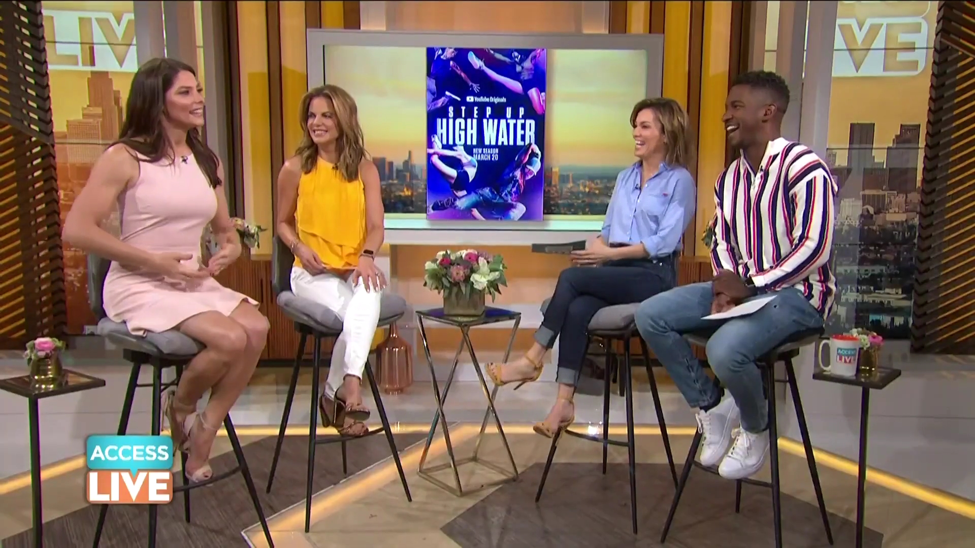 Ashley-Greene-dot-nl_2019AccesHollywood0030.jpg