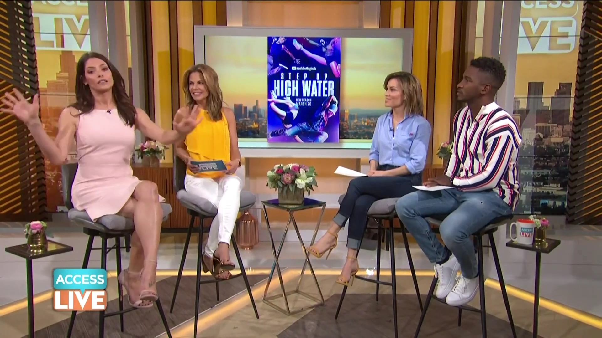 Ashley-Greene-dot-nl_2019AccesHollywood0085.jpg