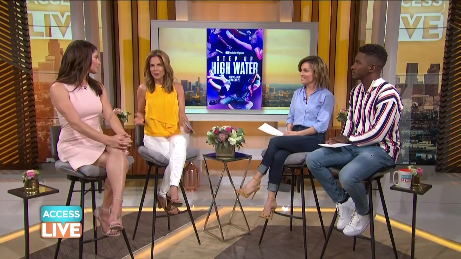 Ashley-Greene-dot-nl_2019AccesHollywood0093.jpg