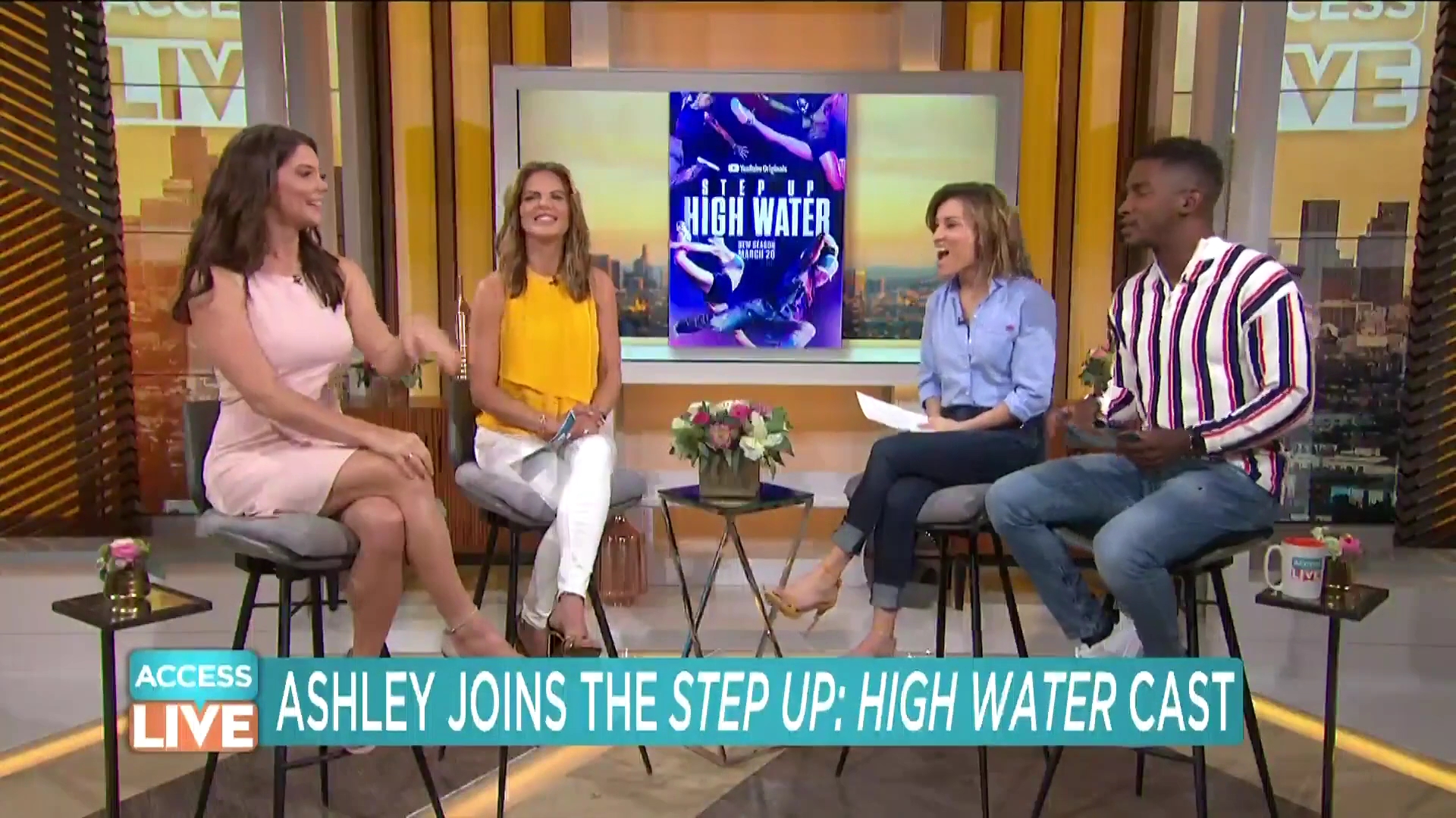 Ashley-Greene-dot-nl_2019AccesHollywood0250.jpg