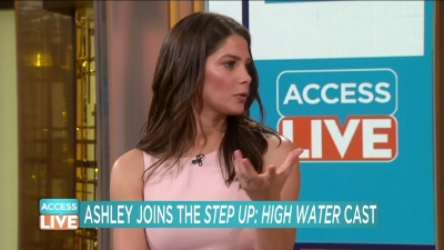 Ashley-Greene-dot-nl_2019AccesHollywood0119.jpg