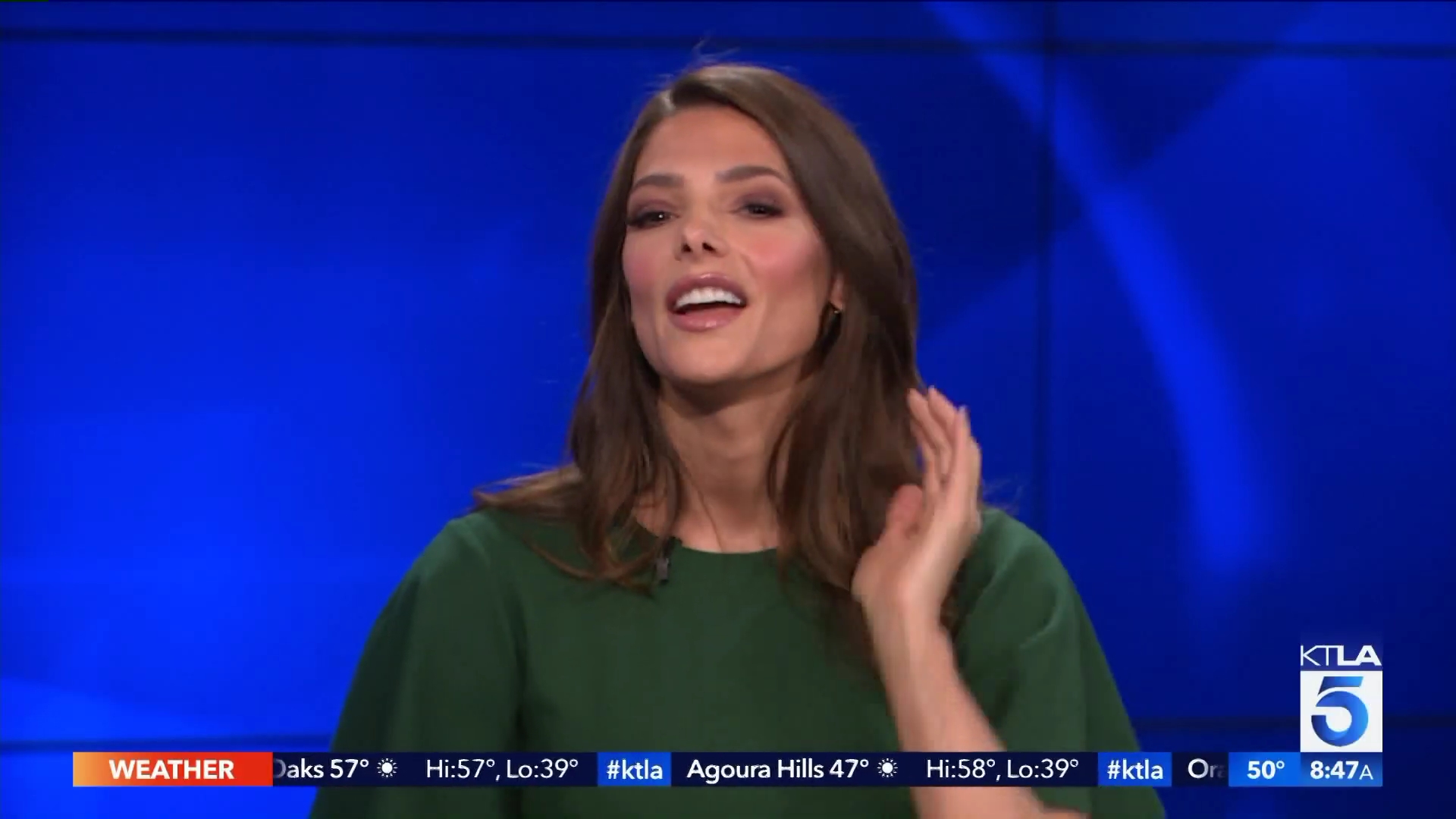 Ashley-Greene-dot-nl_2019KTLA50027.jpg