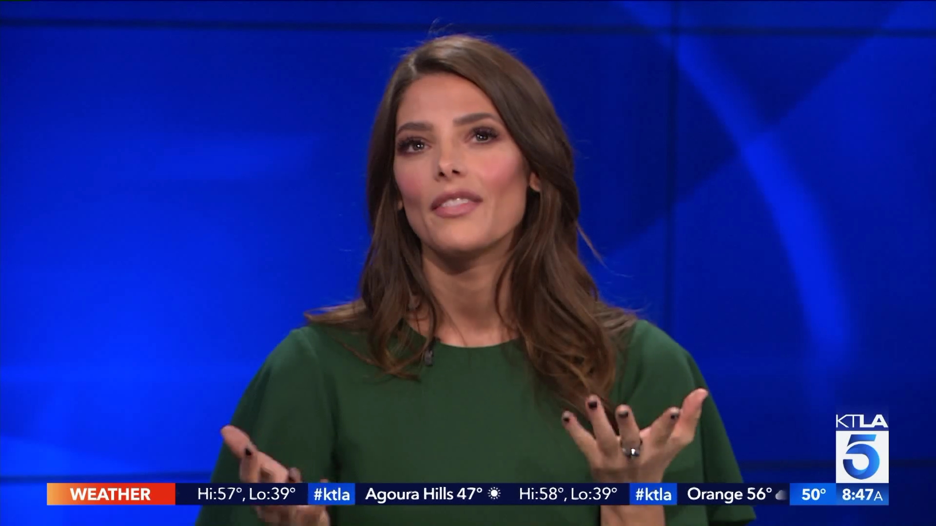 Ashley-Greene-dot-nl_2019KTLA50029.jpg
