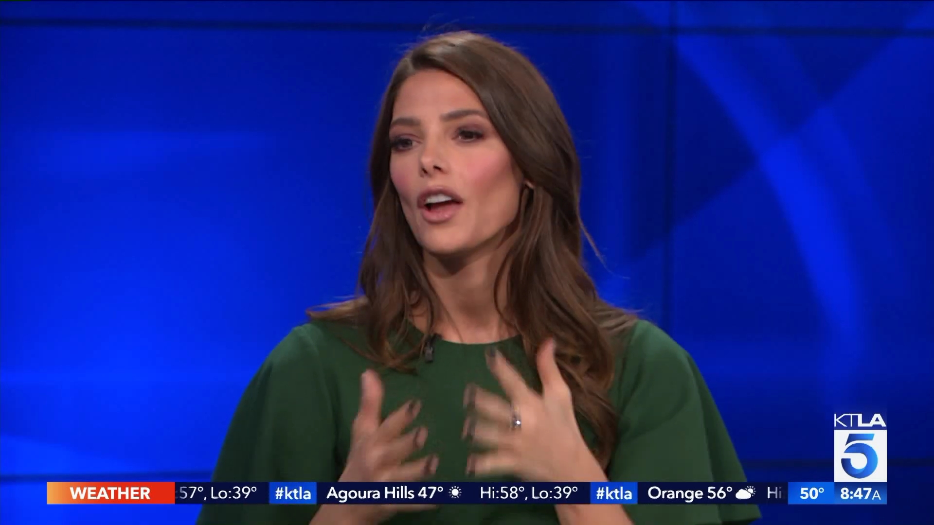 Ashley-Greene-dot-nl_2019KTLA50030.jpg