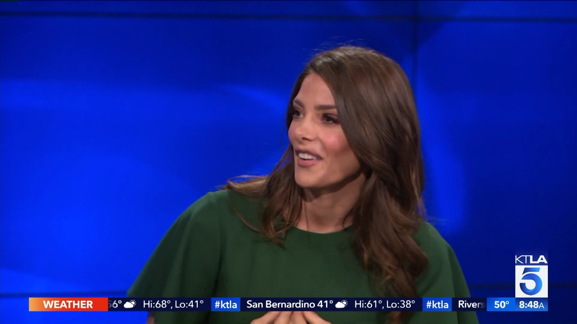 Ashley-Greene-dot-nl_2019KTLA50044.jpg
