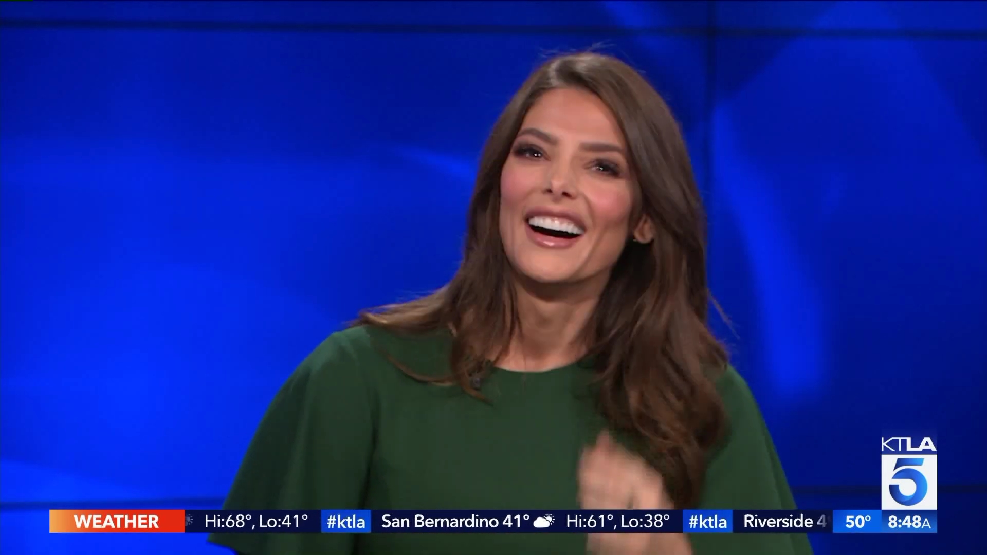 Ashley-Greene-dot-nl_2019KTLA50045.jpg