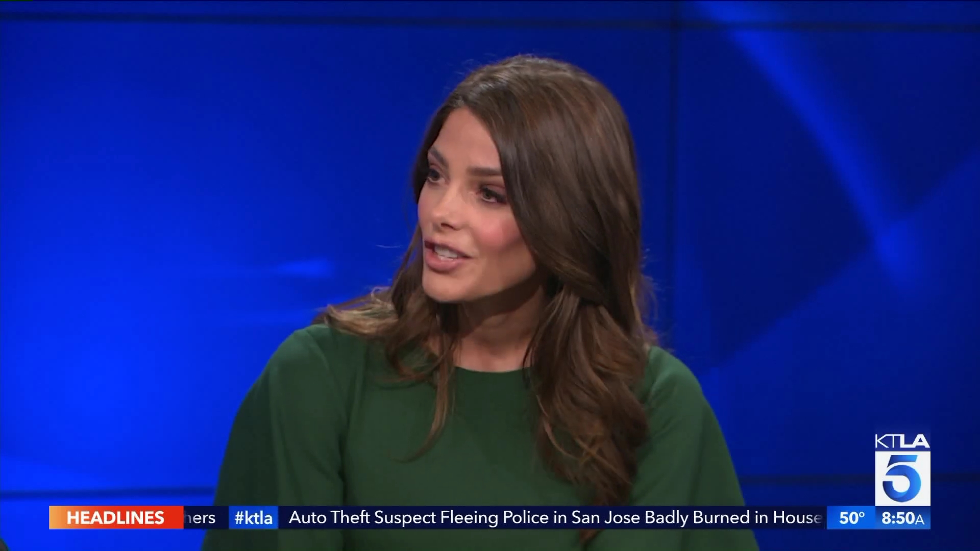 Ashley-Greene-dot-nl_2019KTLA50315.jpg