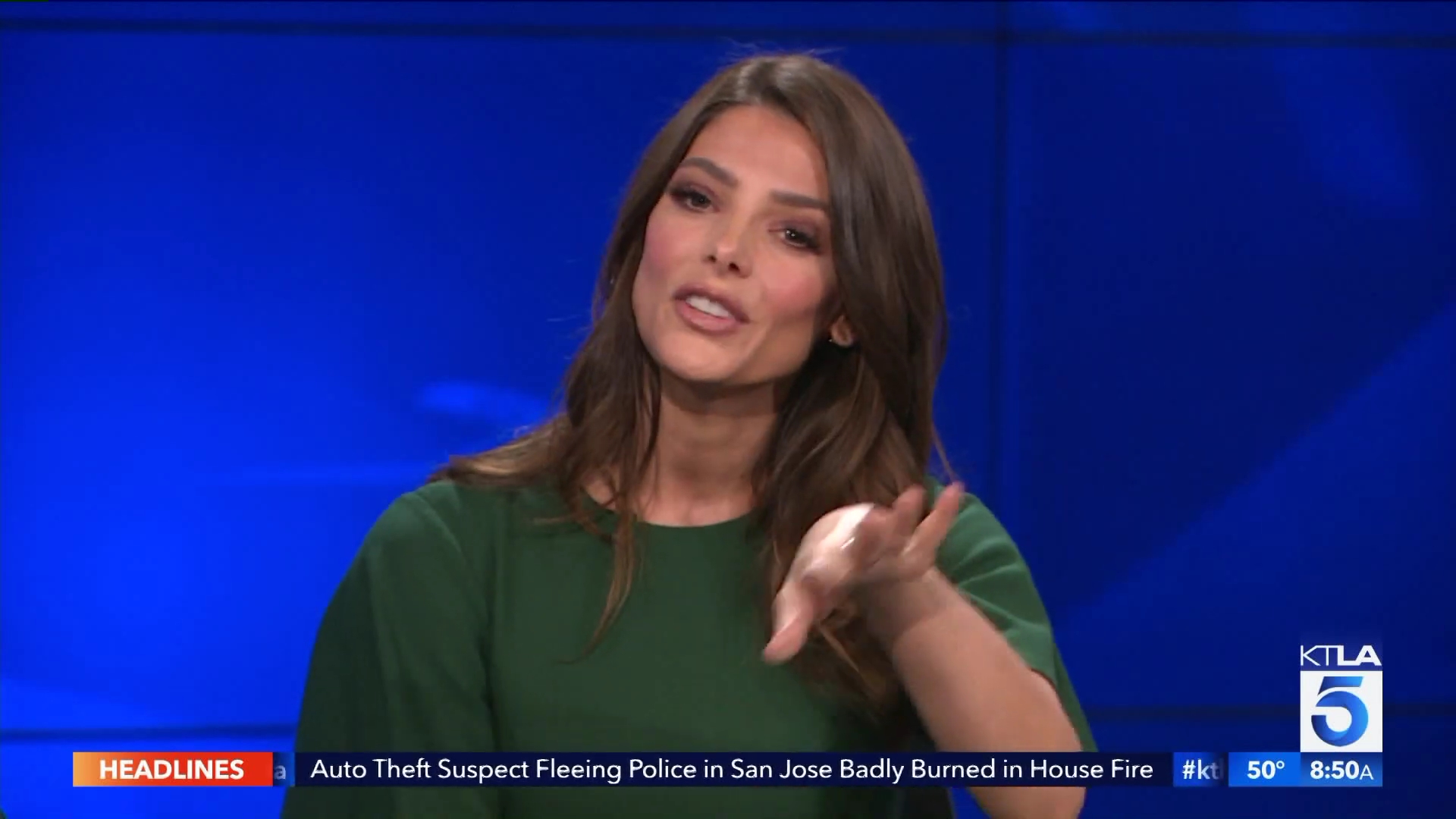 Ashley-Greene-dot-nl_2019KTLA50317.jpg