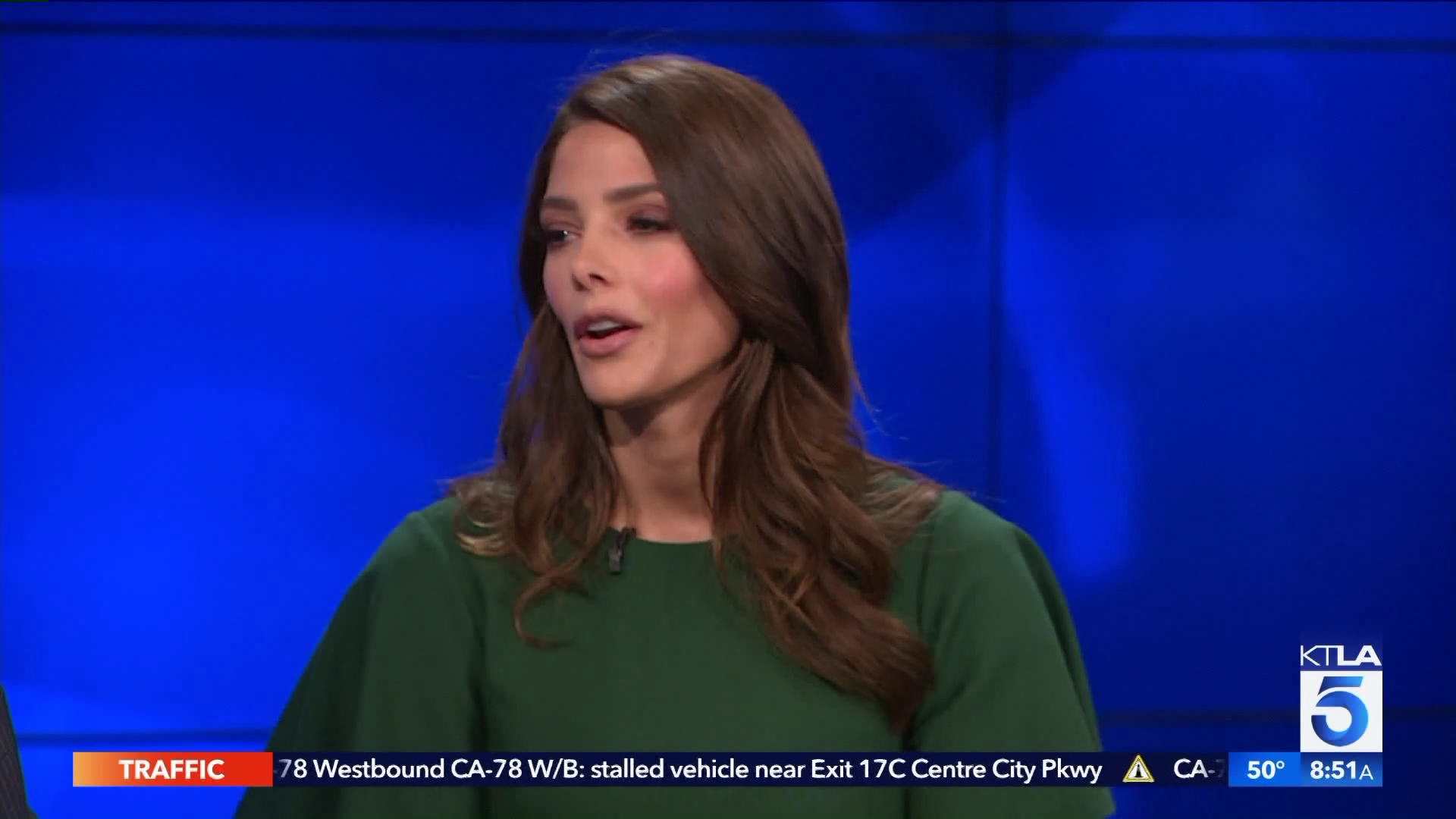 Ashley-Greene-dot-nl_2019KTLA50462.jpg