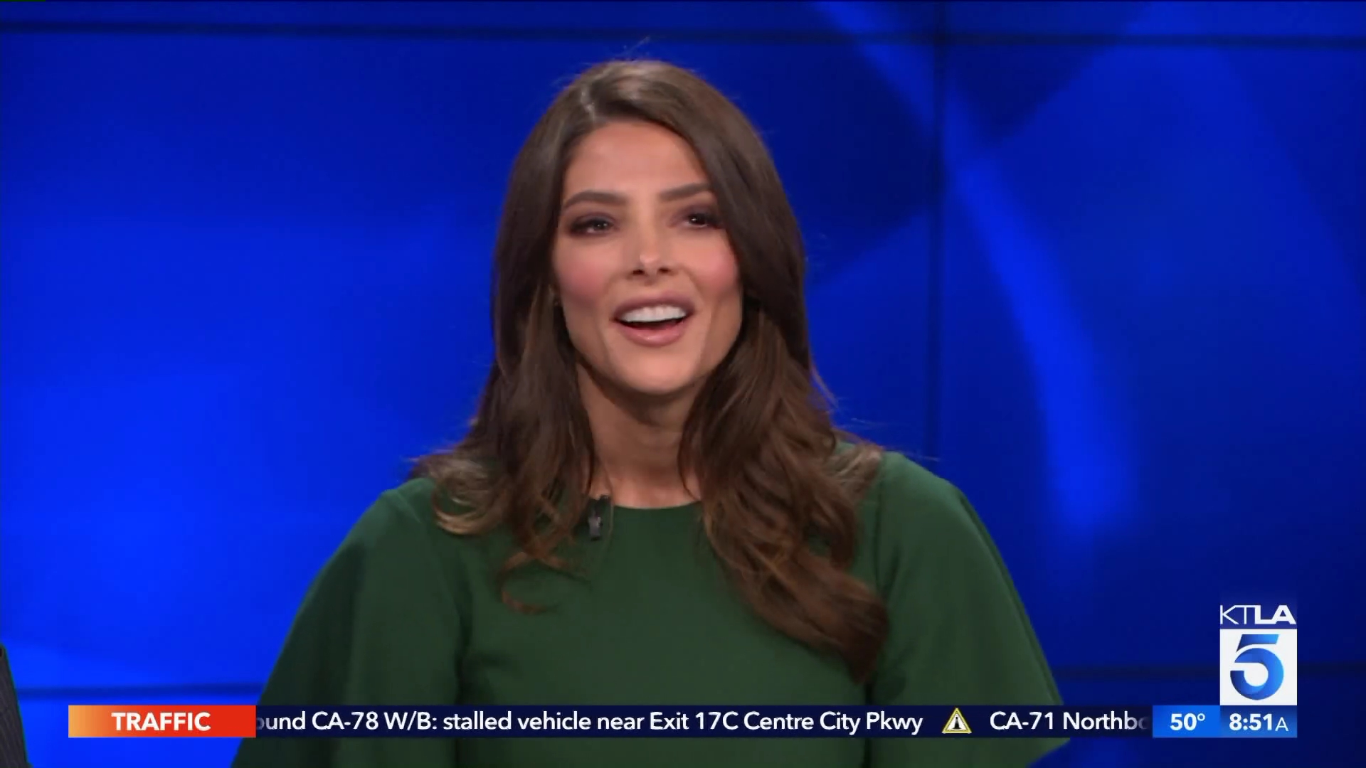 Ashley-Greene-dot-nl_2019KTLA50464.jpg