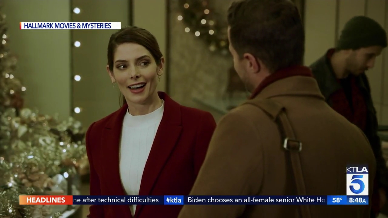 Ashley-Greene-dot-nl_2020KTLA5-0141.jpg
