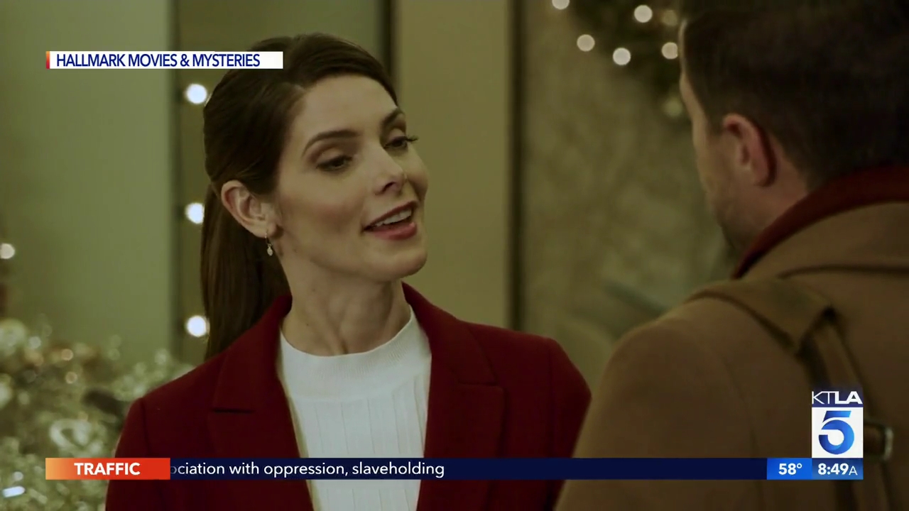 Ashley-Greene-dot-nl_2020KTLA5-0202.jpg