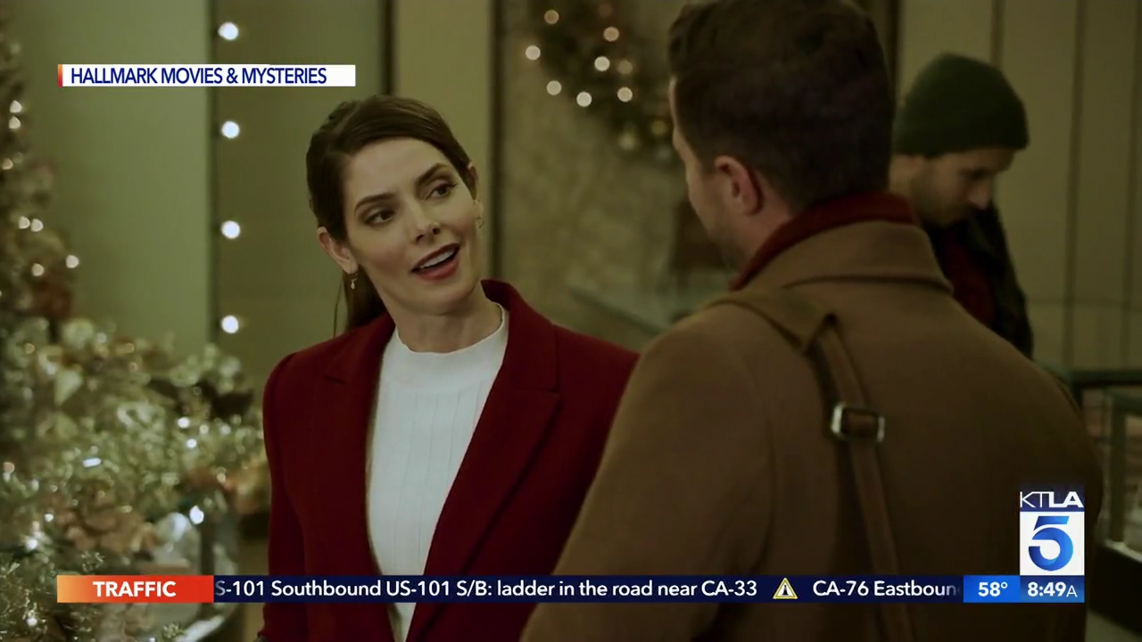 Ashley-Greene-dot-nl_2020KTLA5-0211.jpg