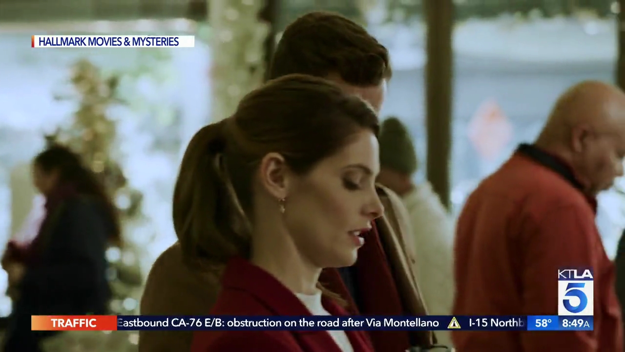 Ashley-Greene-dot-nl_2020KTLA5-0218.jpg
