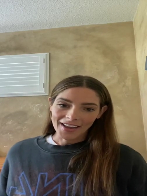 Ashley-Greene-dot-nl_2020-A21-Interview0013.jpg