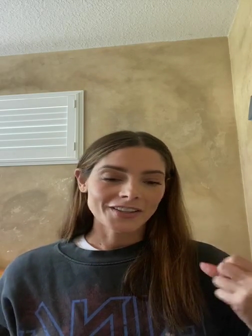 Ashley-Greene-dot-nl_2020-A21-Interview0031.jpg