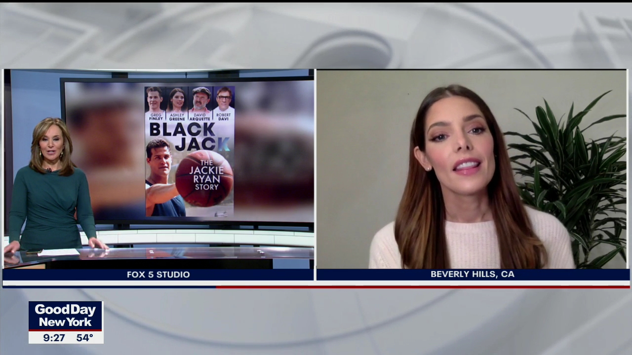 Ashley-Greene-dot-nl_2020Fox5-interview0074.jpg