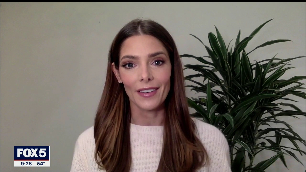Ashley-Greene-dot-nl_2020Fox5-interview0116.jpg