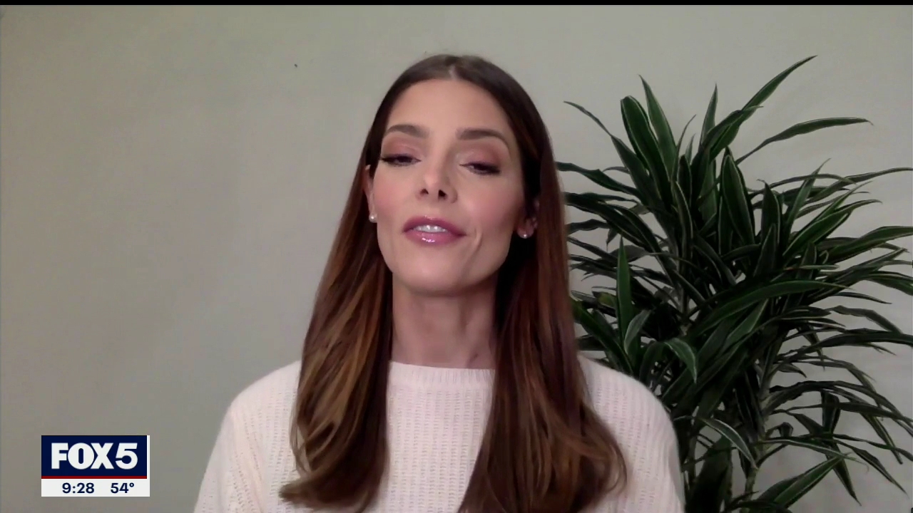 Ashley-Greene-dot-nl_2020Fox5-interview0118.jpg