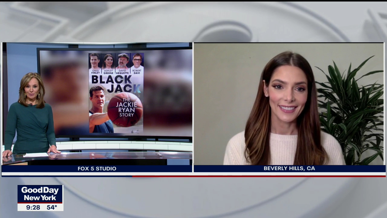Ashley-Greene-dot-nl_2020Fox5-interview0132.jpg