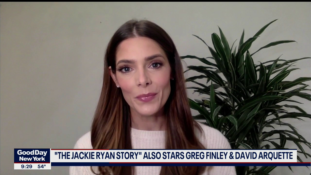 Ashley-Greene-dot-nl_2020Fox5-interview0193.jpg Ashley-Greene-dot-nl_2020Fox5-interview0193.jpg