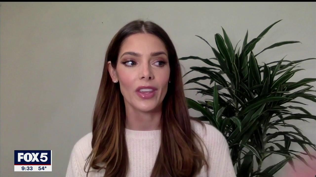 Ashley-Greene-dot-nl_2020Fox5-interview0428.jpg