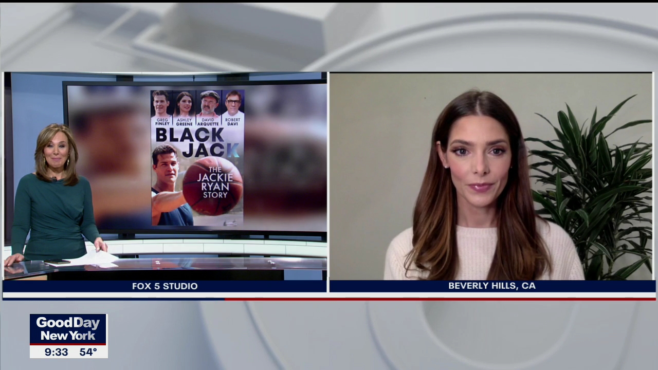Ashley-Greene-dot-nl_2020Fox5-interview0444.jpg