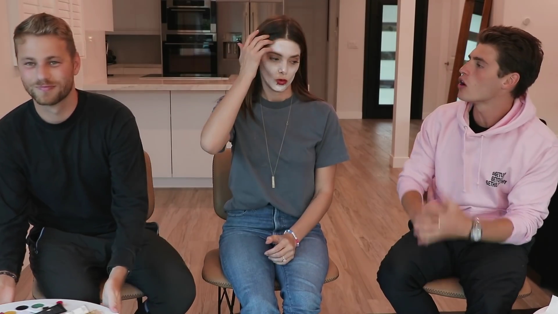 Ashley-Greene-dot-nl_2020GreggandCameron0914.jpg Ashley-Greene-dot-nl_2020GreggandCameron0914.jpg