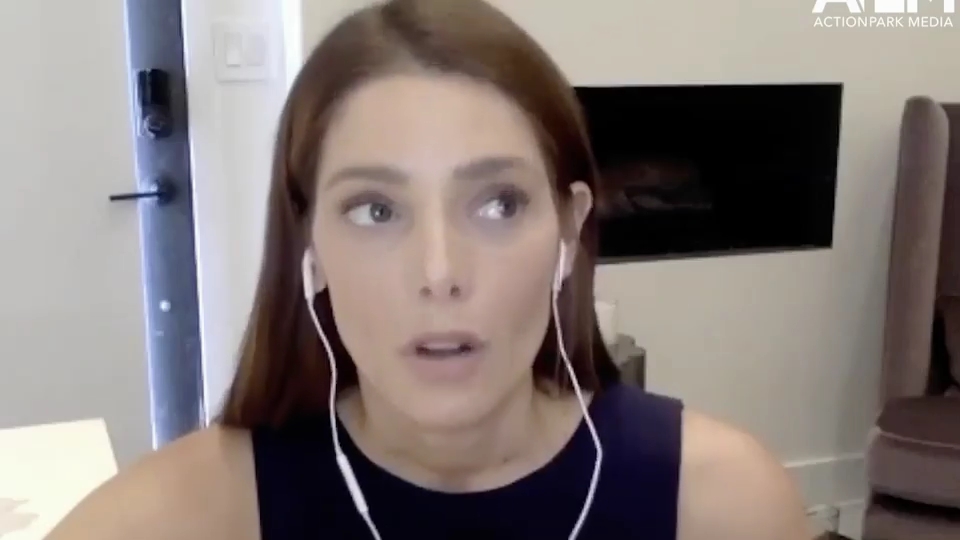 Ashley-Greene-dot-nl_2020HerVoicePodcast0010.jpg