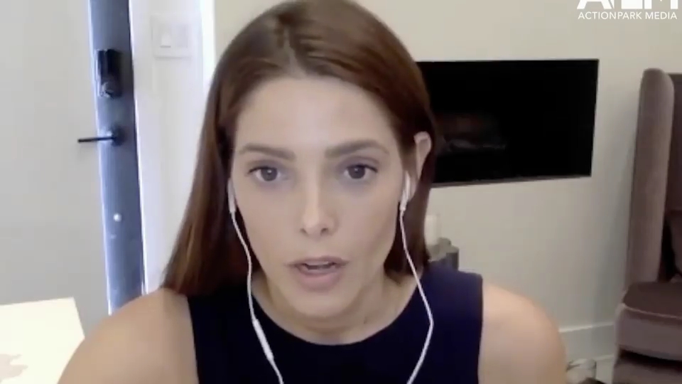 Ashley-Greene-dot-nl_2020HerVoicePodcast0030.jpg