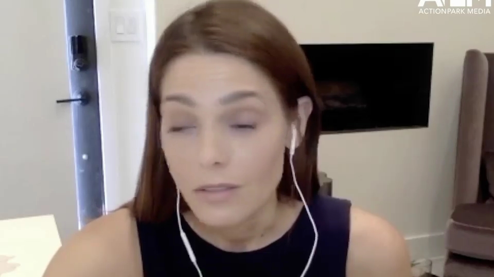 Ashley-Greene-dot-nl_2020HerVoicePodcast0036.jpg