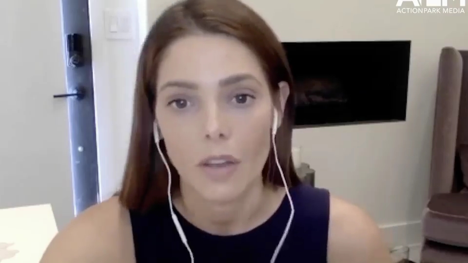 Ashley-Greene-dot-nl_2020HerVoicePodcast0040.jpg