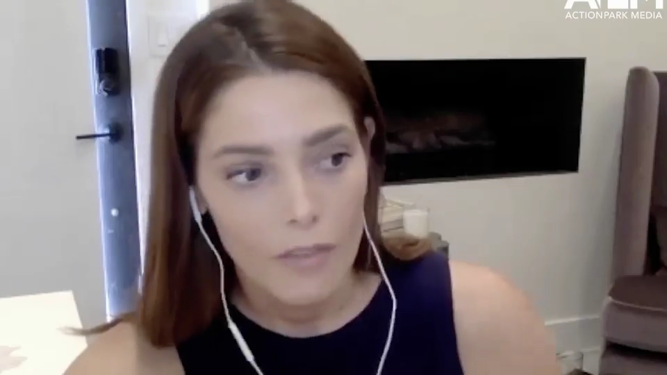 Ashley-Greene-dot-nl_2020HerVoicePodcast0056.jpg