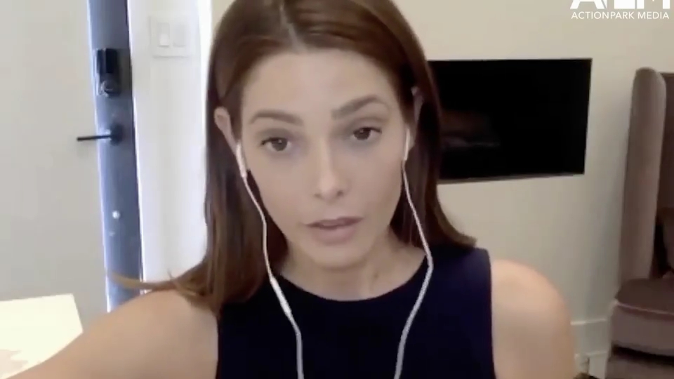 Ashley-Greene-dot-nl_2020HerVoicePodcast0073.jpg