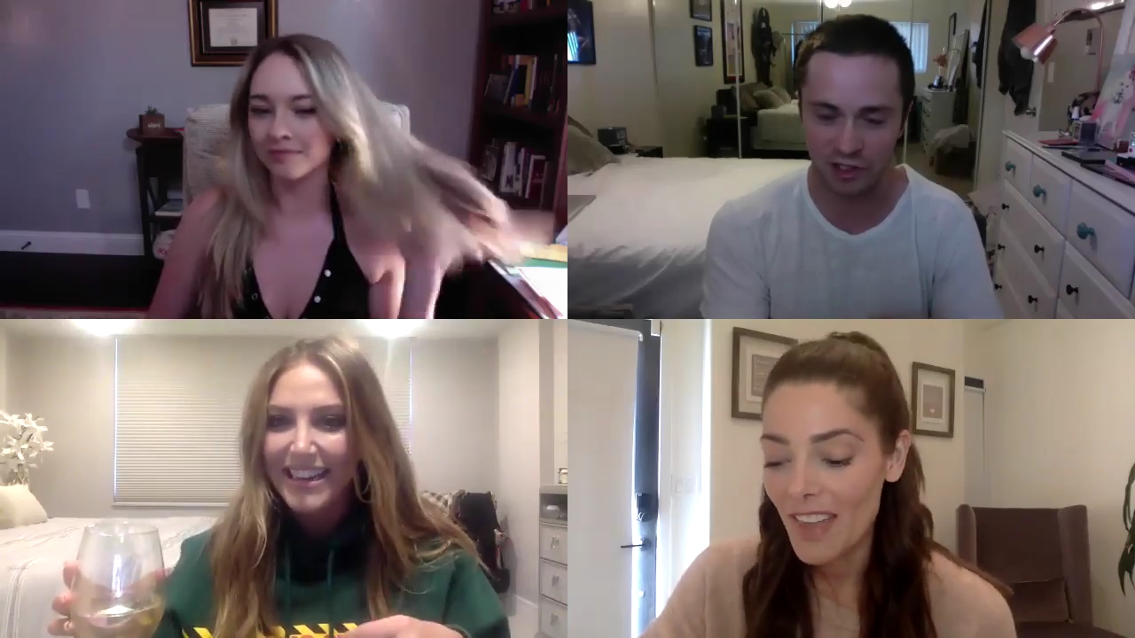 Ashley-Greene-dot-nl_2020TwoAndAHalfGirls0017.jpg Ashley-Greene-dot-nl_2020TwoAndAHalfGirls0017.jpg