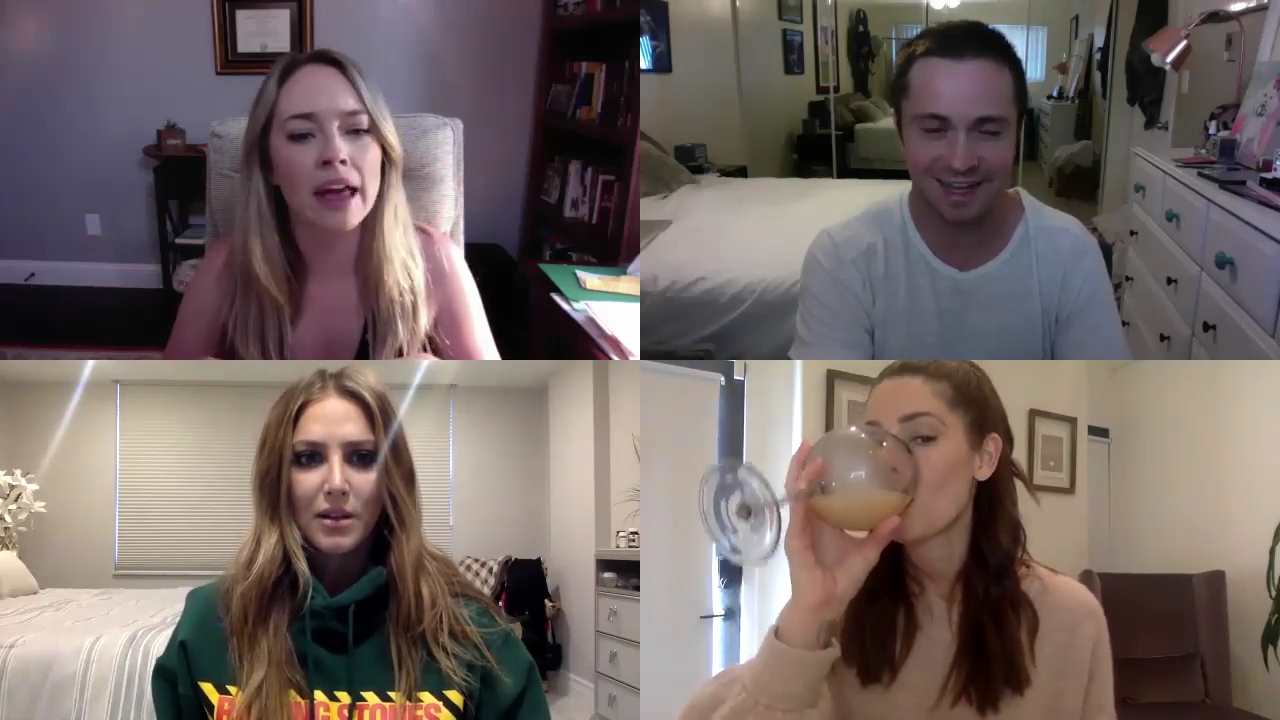 Ashley-Greene-dot-nl_2020TwoAndAHalfGirls0081.jpg Ashley-Greene-dot-nl_2020TwoAndAHalfGirls0081.jpg