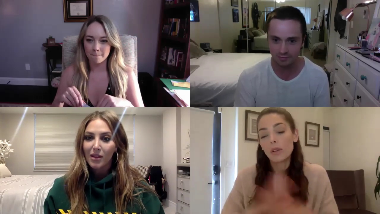 Ashley-Greene-dot-nl_2020TwoAndAHalfGirls0143.jpg Ashley-Greene-dot-nl_2020TwoAndAHalfGirls0143.jpg