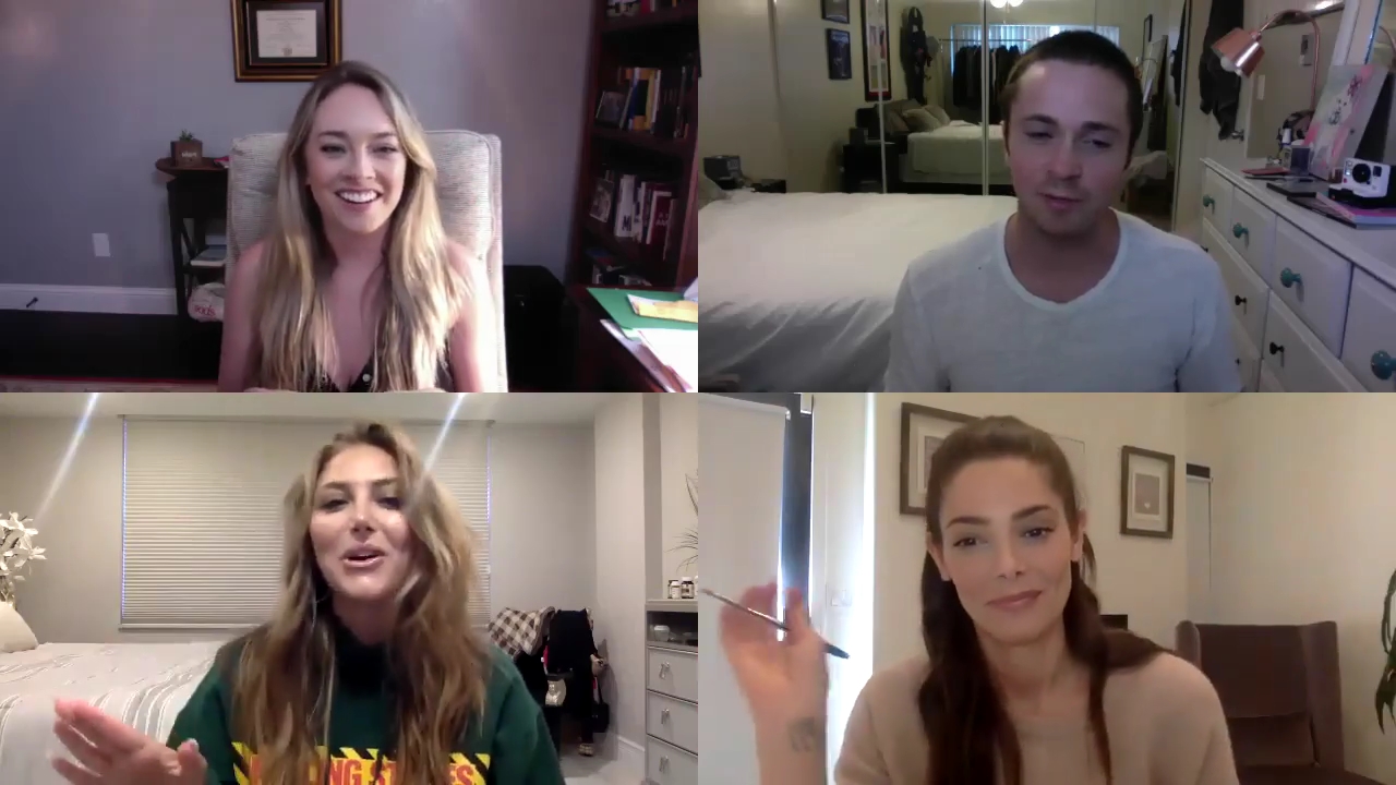 Ashley-Greene-dot-nl_2020TwoAndAHalfGirls0953.jpg Ashley-Greene-dot-nl_2020TwoAndAHalfGirls0953.jpg