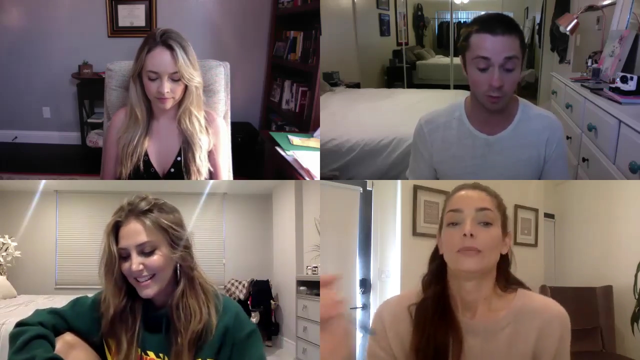 Ashley-Greene-dot-nl_2020TwoAndAHalfGirls1051.jpg Ashley-Greene-dot-nl_2020TwoAndAHalfGirls1051.jpg