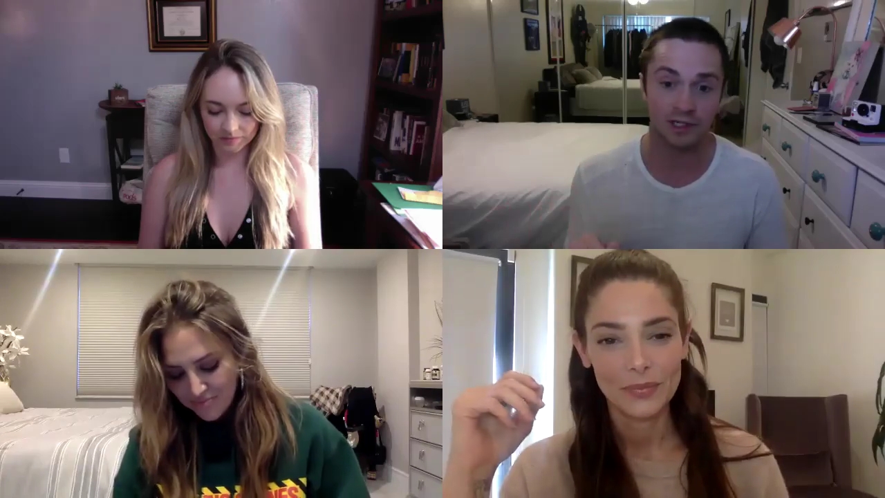 Ashley-Greene-dot-nl_2020TwoAndAHalfGirls1068.jpg Ashley-Greene-dot-nl_2020TwoAndAHalfGirls1068.jpg