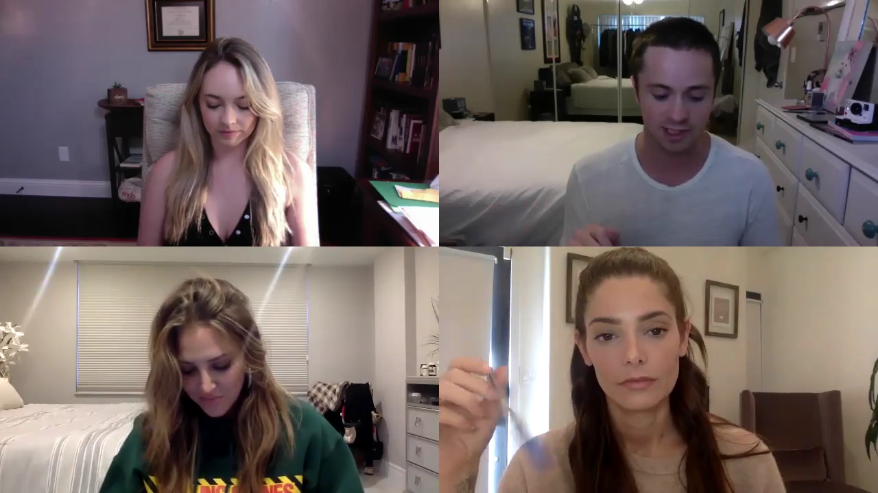 Ashley-Greene-dot-nl_2020TwoAndAHalfGirls1071.jpg Ashley-Greene-dot-nl_2020TwoAndAHalfGirls1071.jpg